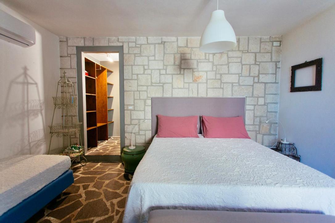 Отель Stone House Модика Экстерьер фото